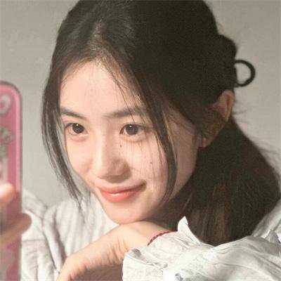 红粉妖魔